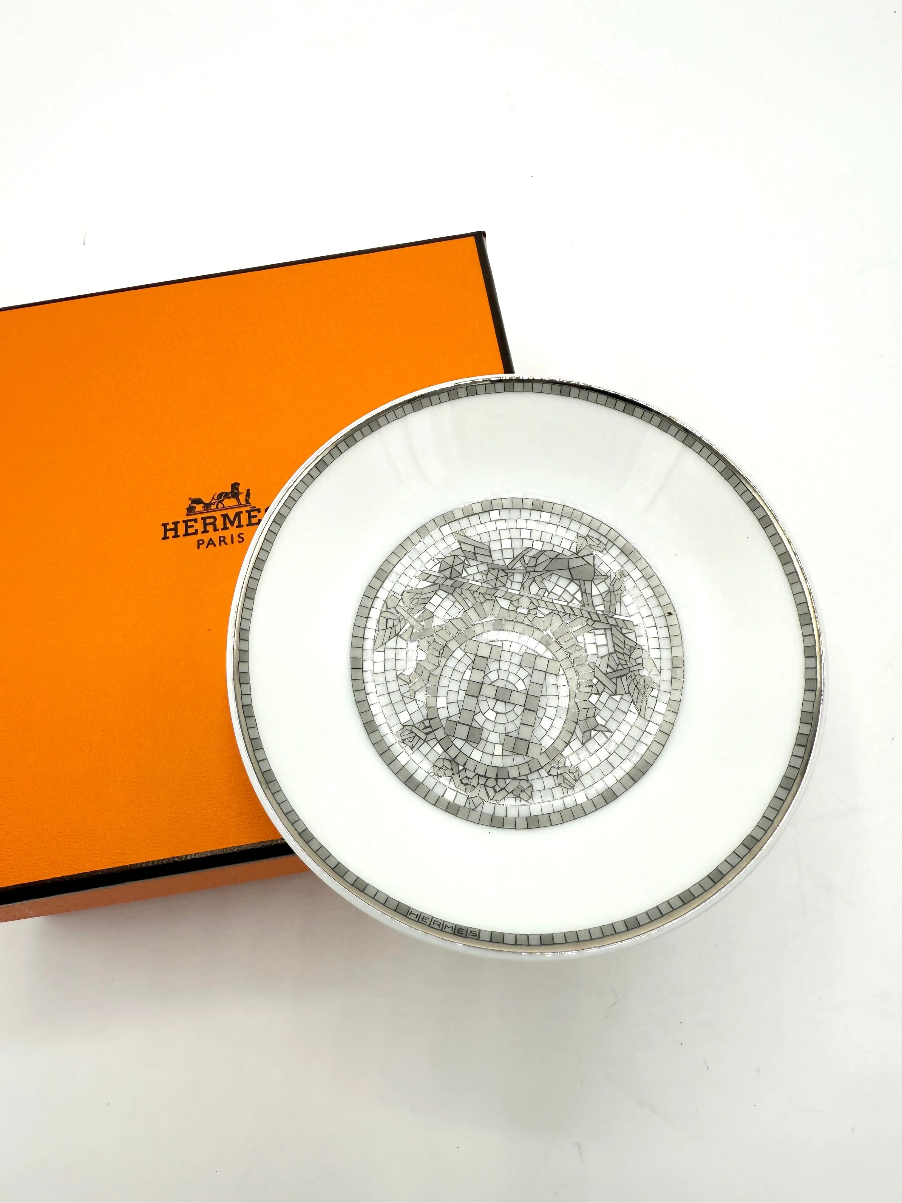 H Mosaic 2 Small Saucer Bowls